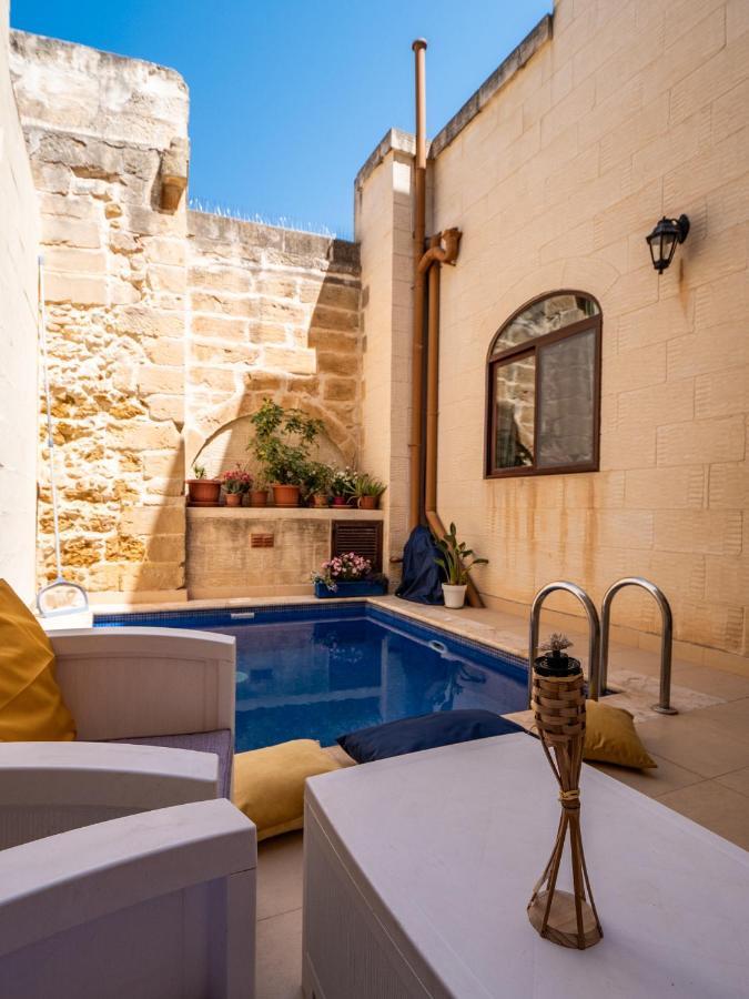 250 Yo Tal-Bambinu Boutique Farmhouse Xagħra Exteriör bild
